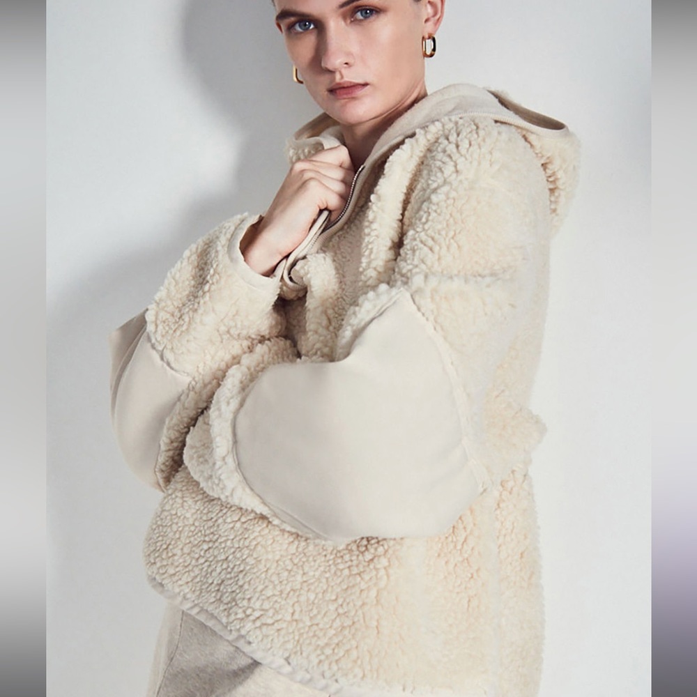 EUC COS Teddy Half-Zip Hoodie - Size Small - Cream - Sold Out Online